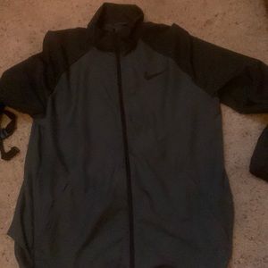 Green Nike workout zip up jacket